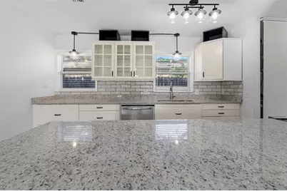 3900 50th Street N, Saint Petersburg, FL 33709 - Photo 5