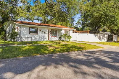 3900 50th Street N, Saint Petersburg, FL 33709 - Photo 1