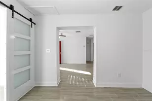 3900 50th St N, Saint Petersburg, FL 33709 - Photo 13