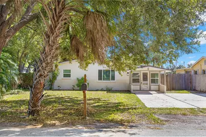 5405 70th Way N, Saint Petersburg, FL 33709 - Photo 1