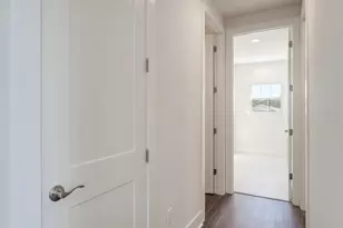 2076 Paragon Cir W, Clearwater, FL 33755 - Photo 43