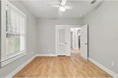 1225 E Osborne Avenue, Tampa, FL 33603 - Photo 11
