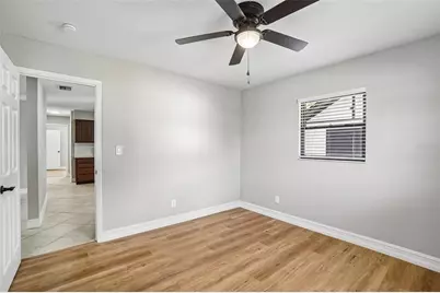 715 Papaya Drive, Tampa, FL 33619 - Photo 17
