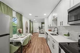 1228 56th Ave N, Saint Petersburg, FL 33703 - Photo 3