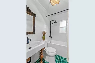 6916 N 20th Street, Tampa, FL 33610 - Photo 11