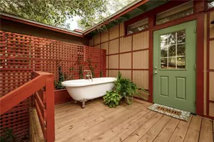 6916 N 20th St, Tampa, FL 33610 - Photo 21