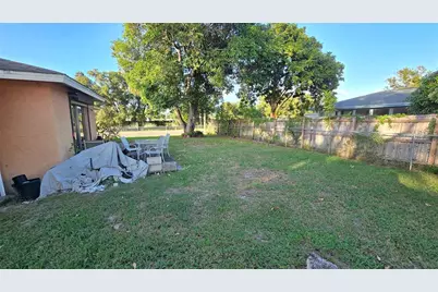 6777 71st Street N, Pinellas Park, FL 33781 - Photo 3