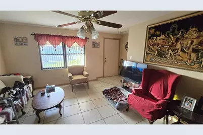 6777 71st Street N, Pinellas Park, FL 33781 - Photo 7