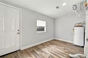 1411 E 24th Ave, Tampa, FL 33605 - Photo 43