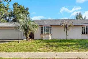 406 Dewolf Rd, Brandon, FL 33511 - Photo 1