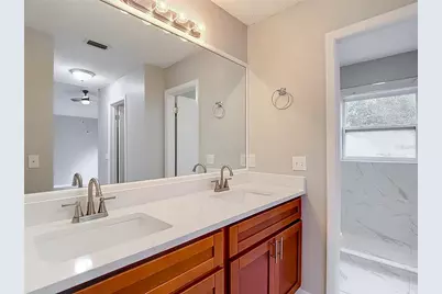1960 Gregory Drive, Tampa, FL 33613 - Photo 23