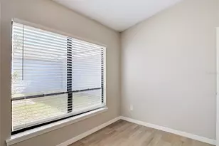 1960 Gregory Dr, Tampa, FL 33613 - Photo 37