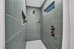 2404 Carroll Pl, Tampa, FL 33612 - Photo 25