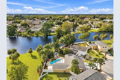 5110 Crestmore Court, Tampa, FL 33624 - Photo 5