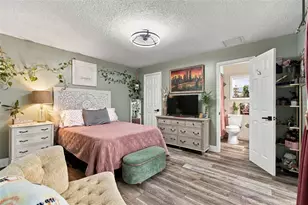 5110 Crestmore Ct, Tampa, FL 33624 - Photo 19