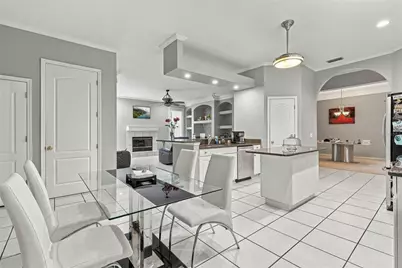 12114 Hazen Avenue, Thonotosassa, FL 33592 - Photo 15