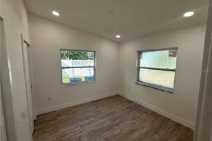 2617 W Crenshaw St, Tampa, FL 33614 - Photo 11