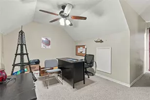 9746 Lake Chase Island Way, Tampa, FL 33626 - Photo 21