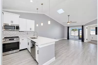 3277 Hibiscus Drive, Palm Harbor, FL 34684 - Photo 5