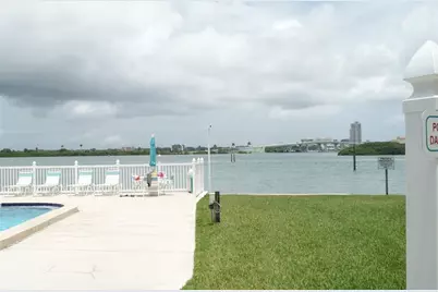 895 S Gulfview Boulevard #203, Clearwater Beach, FL 33767 - Photo 9