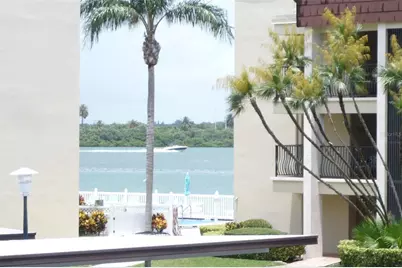 895 S Gulfview Boulevard #203, Clearwater Beach, FL 33767 - Photo 5