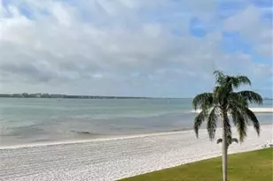 895 S Gulfview Blvd, Clearwater Beach, FL 33767 - Photo 17