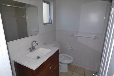 810 Tyrone Boulevard N #G-2, Saint Petersburg, FL 33710 - Photo 9