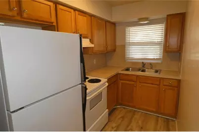 810 Tyrone Boulevard N #G-2, Saint Petersburg, FL 33710 - Photo 7