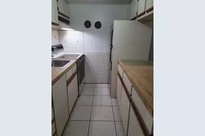 8465 W Gulf Boulevard #58, Treasure Island, FL 33706 - Photo 11