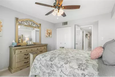 7650 Bayshore Drive #401, Treasure Island, FL 33706 - Photo 23