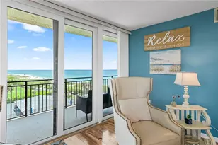 7650 Bayshore Dr, Treasure Island, FL 33706 - Photo 15