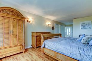 1205 N Bayshore Dr, Safety Harbor, FL 34695 - Photo 37