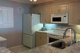 868 Bayway Blvd, Clearwater, FL 33767 - Photo 5