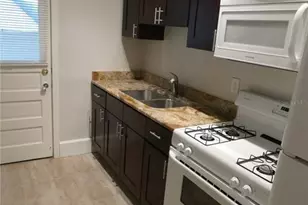 610 23rd Ave N, Saint Petersburg, FL 33704 - Photo 9