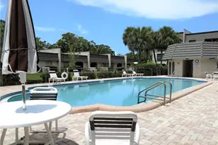 8703 Bardmoor Blvd, Seminole, FL 33777 - Photo 15