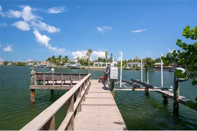 3666 Belle Vista Drive E, Saint Pete Beach, FL 33706 - Photo 31