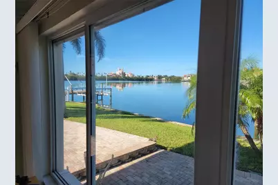 3666 Belle Vista Drive E, Saint Pete Beach, FL 33706 - Photo 11