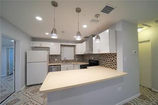 1111 61st Ave N - Photo 5