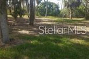 5353 Tropical Woods Ct, Port Richey, FL 34668 - Photo 1