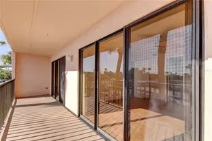 51 Island Way, Clearwater Beach, FL 33767 - Photo 25