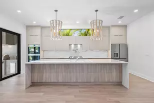 2608 N Ridgewood Ave, Tampa, FL 33602 - Photo 7