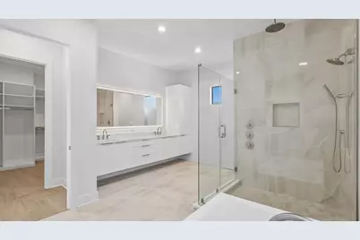 2608 N Ridgewood Avenue, Tampa, FL 33602 - Photo 13