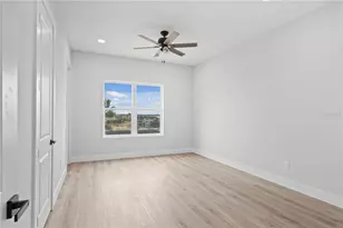 11605 1st St E, Treasure Island, FL 33706 - Photo 33