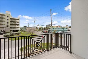 11605 1st St E, Treasure Island, FL 33706 - Photo 21