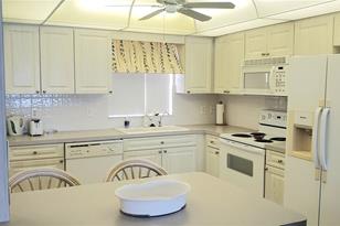 4550 Cove Cir - Photo 5