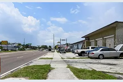 1254 34th Street S, Saint Petersburg, FL 33711 - Photo 7