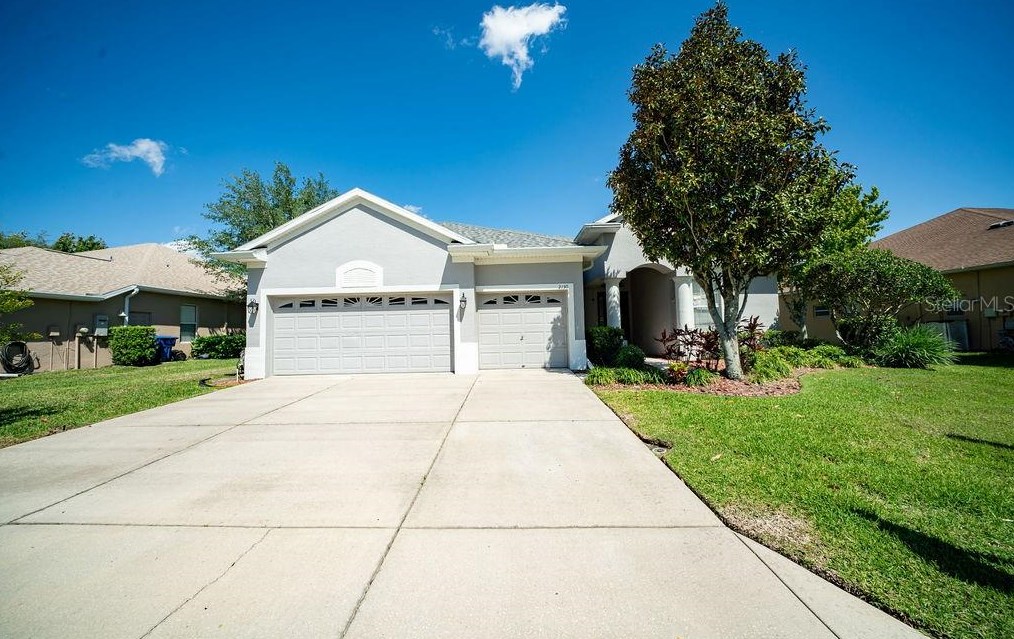 2130 Tarragon Ln, New Port Richey FL  34655-4112 exterior