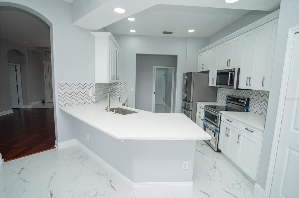 2130 Tarragon Ln, New Port Richey FL  34655-4112 exterior