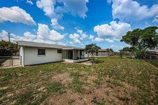 3423 Eisenhower Dr, Holiday, FL 34691 - Photo 37