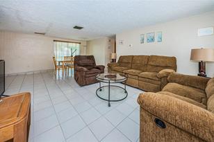3423 Eisenhower Dr, Holiday, FL 34691 - Photo 11